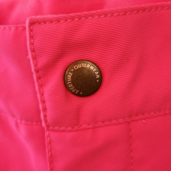 Aperture hot pink snowboard pants - Picture 10 of 15